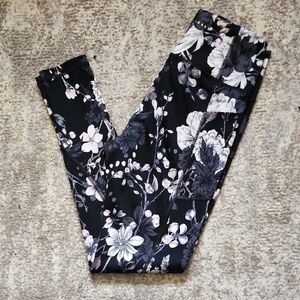 Victoria's Secret Black and Pink Floral Leggings